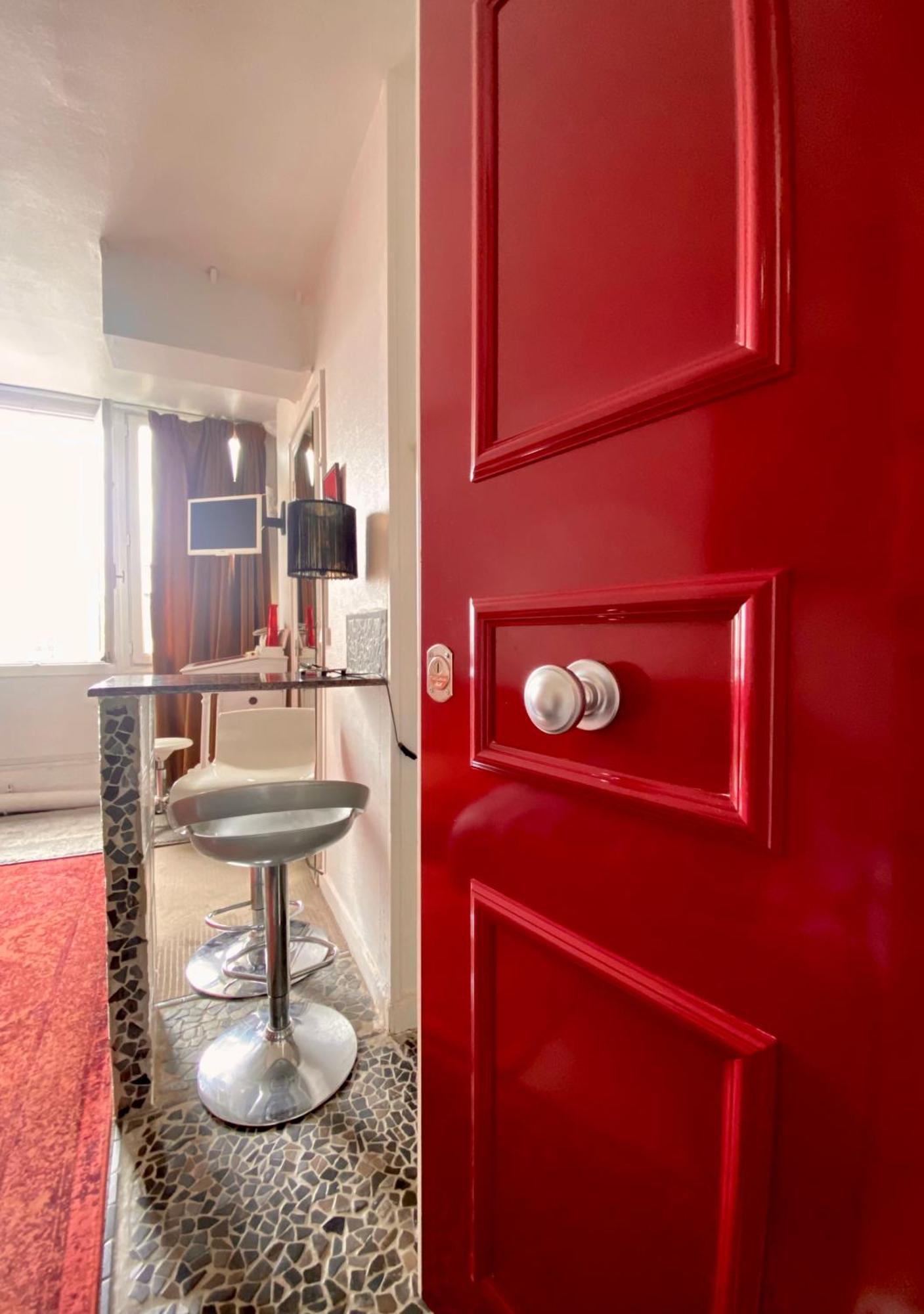 Studio Chic Paris Tour Eiffel Near Eiffel Tower 7Th Floor Εξωτερικό φωτογραφία