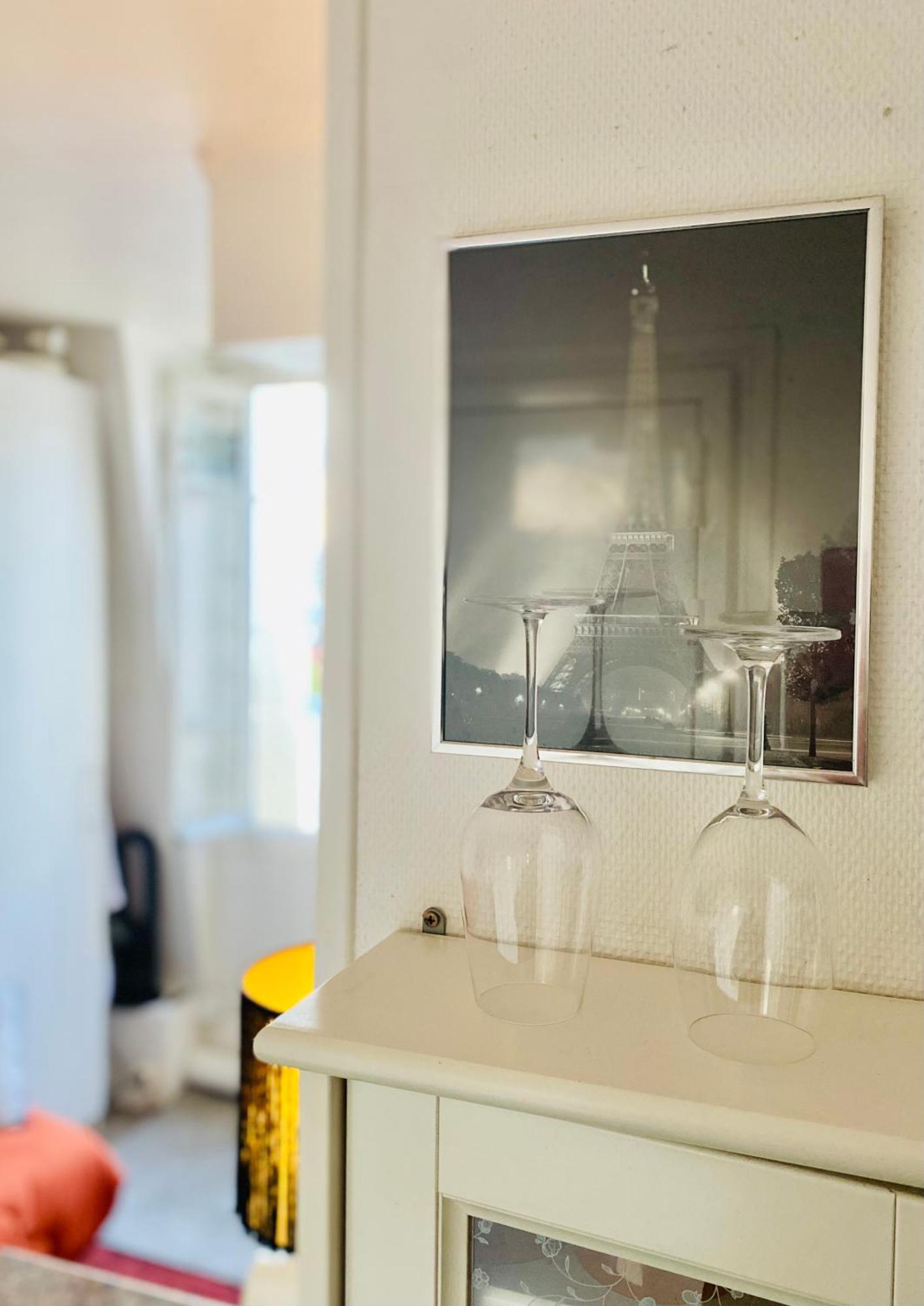Studio Chic Paris Tour Eiffel Near Eiffel Tower 7Th Floor Εξωτερικό φωτογραφία