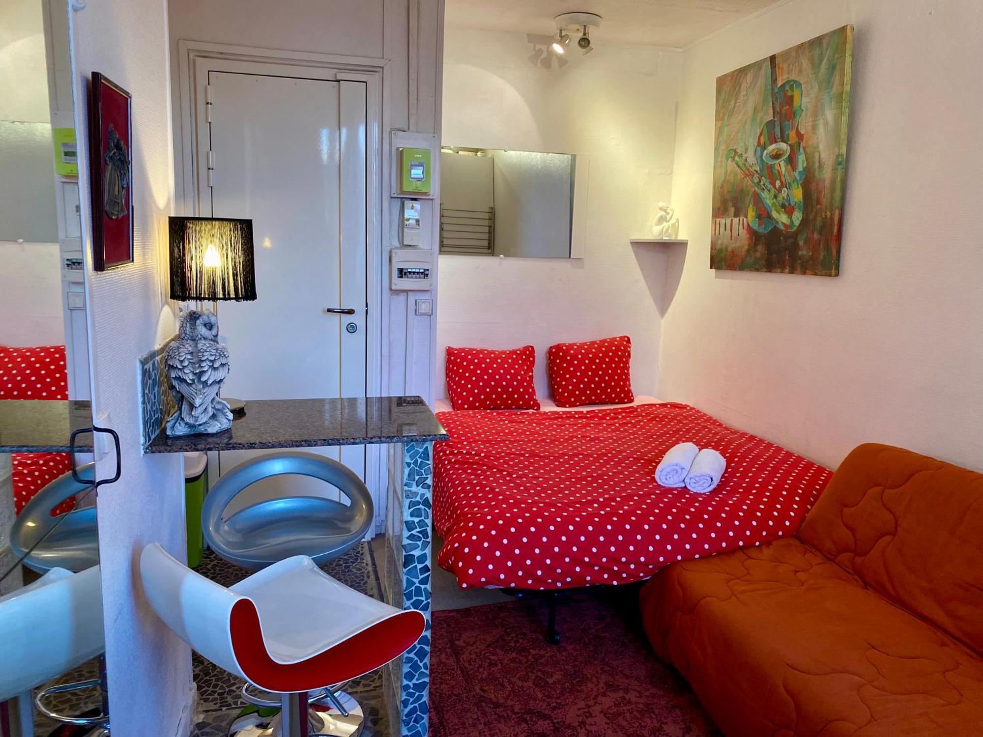 Studio Chic Paris Tour Eiffel Near Eiffel Tower 7Th Floor Εξωτερικό φωτογραφία